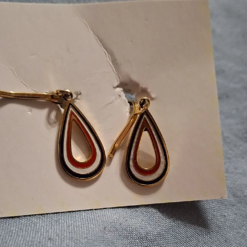 Vintage Clip-on Gold and Pearl Drop Earrings Set Of 3 (Ear059)